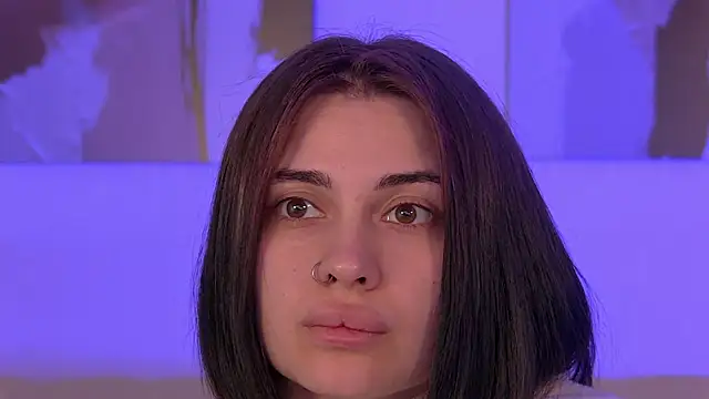 Czat XXX na żywo – AdrianaToress
