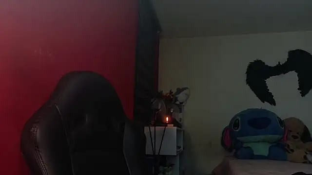 צ'אט XXX בשידור חי של charlotedoll