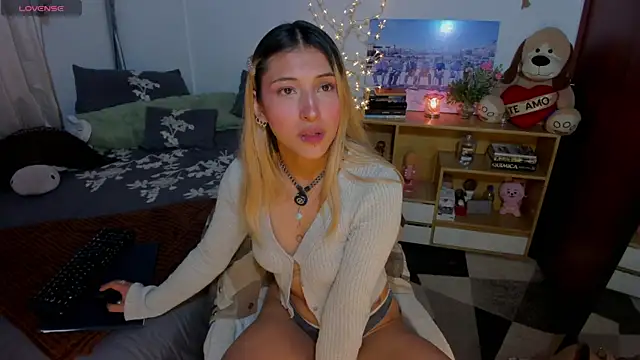 cuteweed420's Live XXX Chat