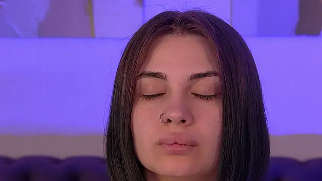 Živý XXX chat AdrianaToress