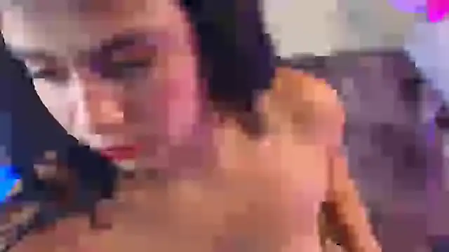 hannaa_cute Adlı Modelin Canlı XXX Sohbeti