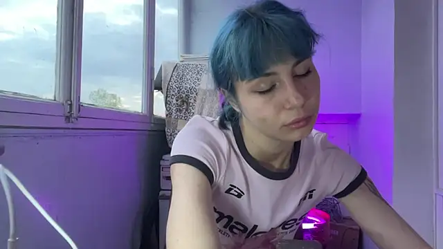 SuccubKira 라이브 XXX 채팅