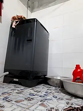 Živý XXX chat Nana-bar