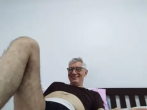 BIGUNCUTHARDCOCK's Live XXX Chat