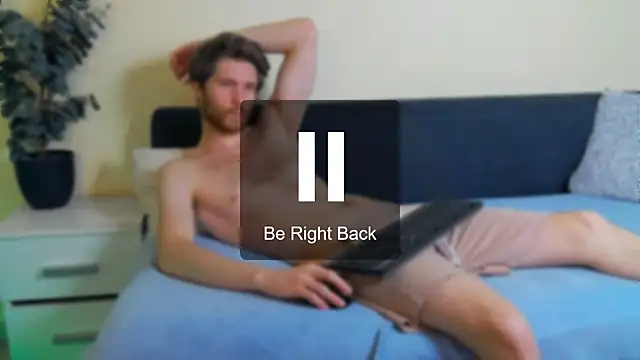 XXX chat uživo modela Eddie_Baker