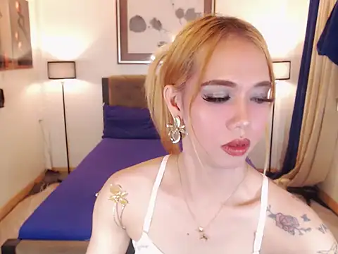 Chat +18 de PreciousAmore ao vivo
