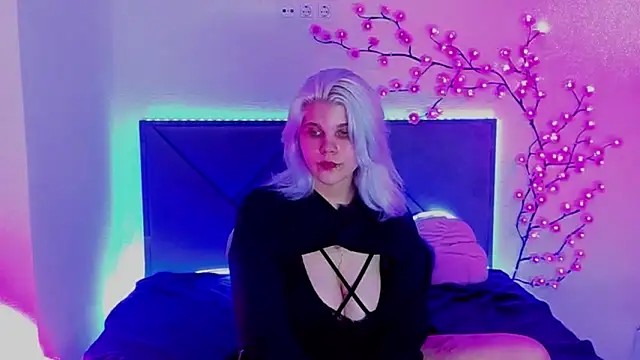 JoannLowe 即時 XXX 聊天