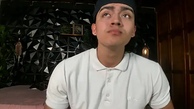 elliot_coltonn Live XXX chat