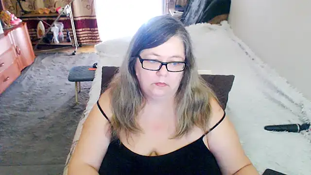 sex2 Adlı Modelin Canlı XXX Sohbeti