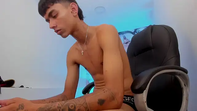 Chat XXX en directo de Tyger_Boyy