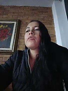Chat XXX en directo de MiaForever1