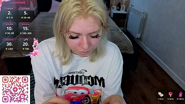 Kate_Krose Adlı Modelin Canlı XXX Sohbeti