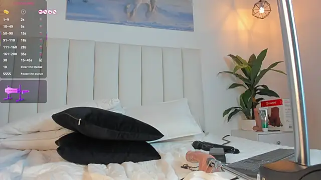 Megan_Brunette2's Live XXX Chat