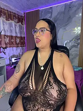 Teffy__xxx Chat XXX in diretta