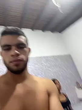 Show modela HarperAndMason na web-kameri