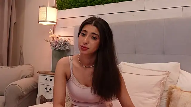 IsabellaMysty Adlı Modelin Canlı XXX Sohbeti