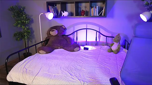 Emma_Lirys Adlı Modelin Canlı XXX Sohbeti