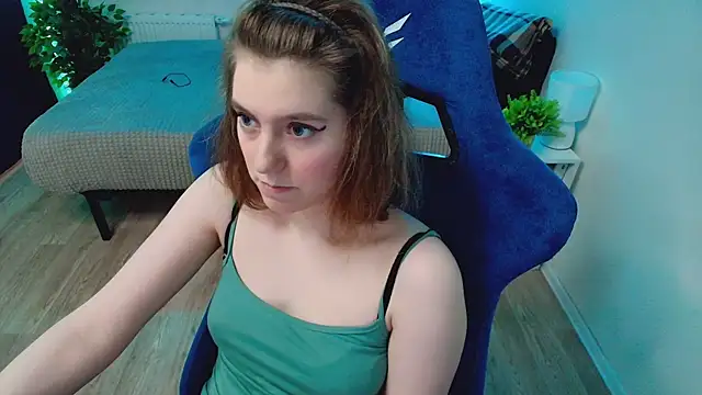 Chatroom XXX en direct de CranberryHot