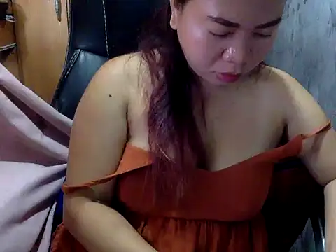 แชท XXX สดของ SweetAsianCumXo