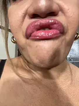 HugeKatarinaTS Live XXX-Chat