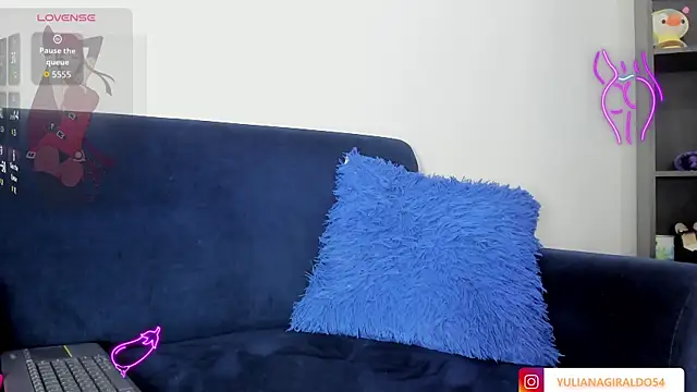 yulianademond66 Chat XXX in diretta