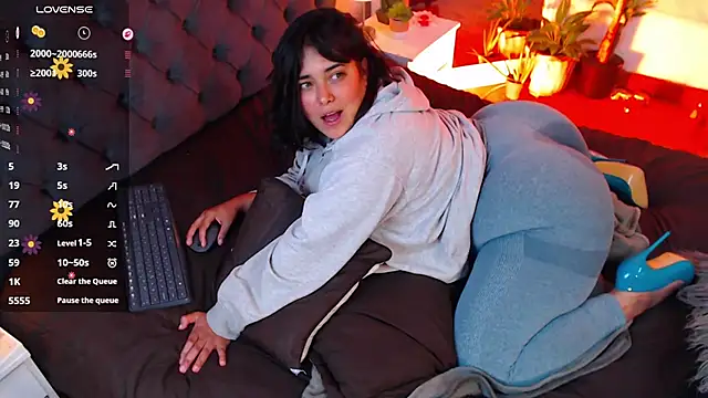 Chat XXX en directo de VictoriaMontero30000