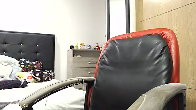 kylie_switch2 Live XXX Chat