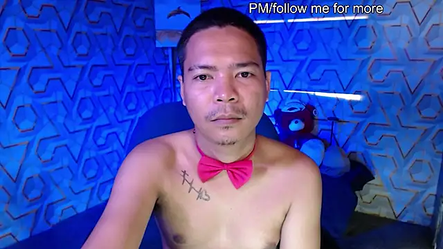 MANIACasianX webkamerás műsora