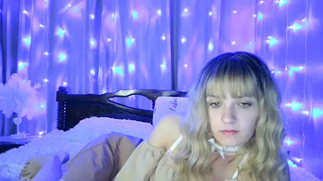 Sofi_Sun_Ray Chat XXX in diretta