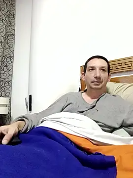 Pacobakan042 élő XXX-chatje