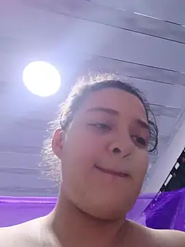 Liancy Chat XXX live