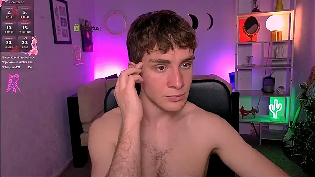 Онлайн чат XXX emmanuel_shine