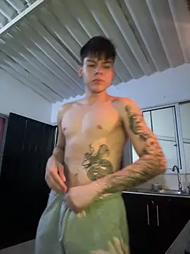 แชท XXX สดของ Handsome_boys69