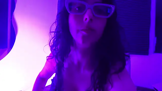 Eva_Err live XXX chat