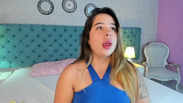 Chatroom XXX en direct de AnairaNova