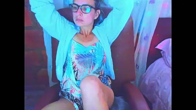 Czat XXX na żywo – BrianaGarner