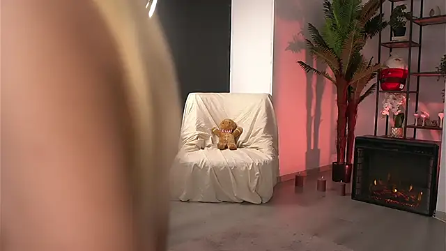 SerenaNoirのライブXXXチャット