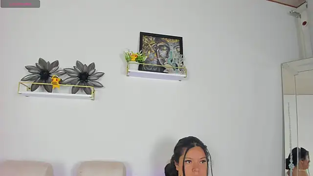 afrodita_rouss1's Live XXX Chat