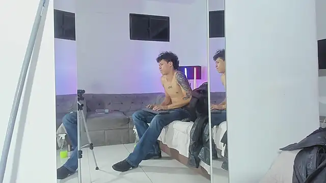 TonyBenedetti 现场XXX聊天