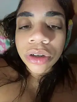 Chat +18 de Morenacarioca3 ao vivo