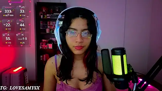 Lovelyamyy Live XXX-Chat