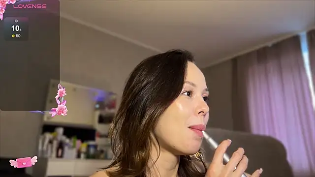 Inessagirl's Live XXX Chat
