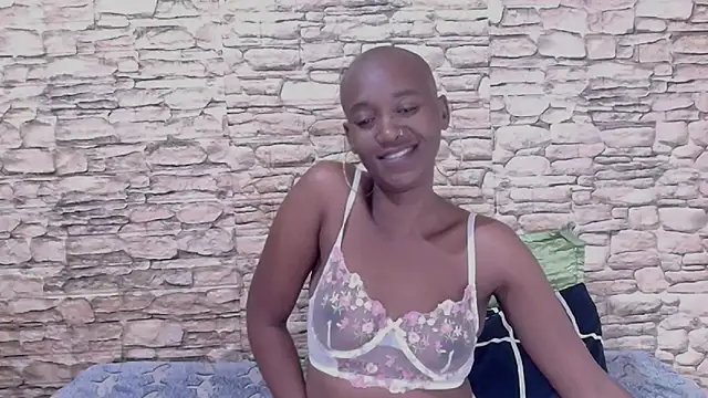 EbonyOlive69 Chat XXX in diretta