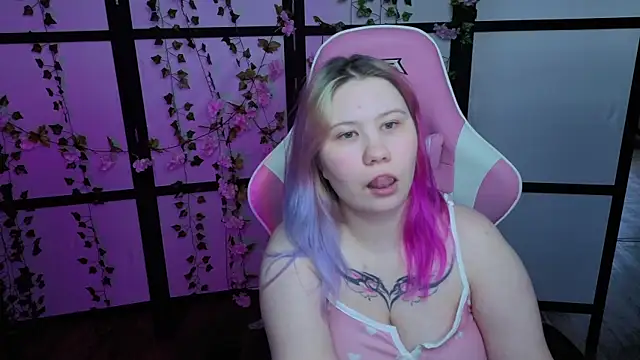 Czat XXX na żywo – kitsune_little