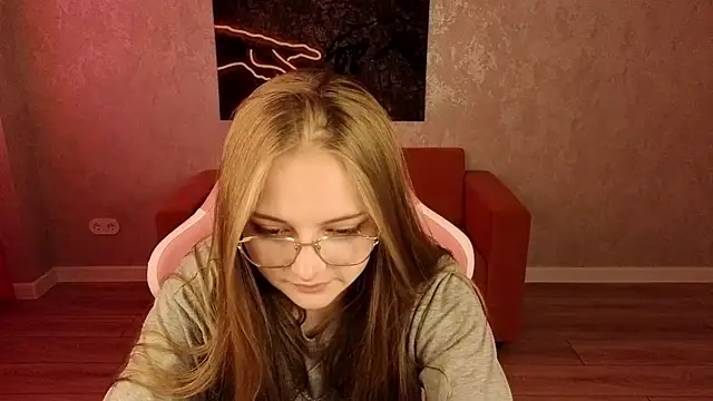 IdaRowe Live XXX-chat