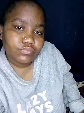 ChubbyMidgetxxx19's Live XXX Chat