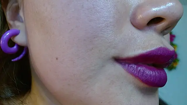 miss_evoleth2's Live XXX Chat