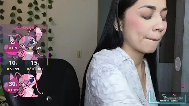 Živý XXX chat Asenaesmee