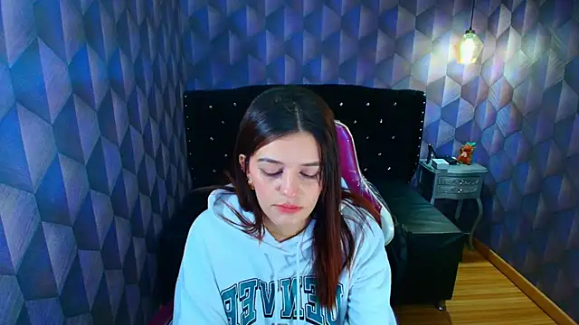 XXX chat uživo modela LiaHarryis