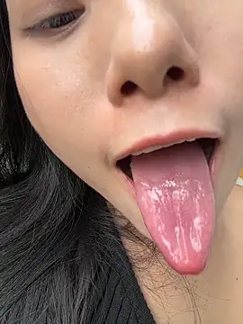 soso_606 Live XXX Chat